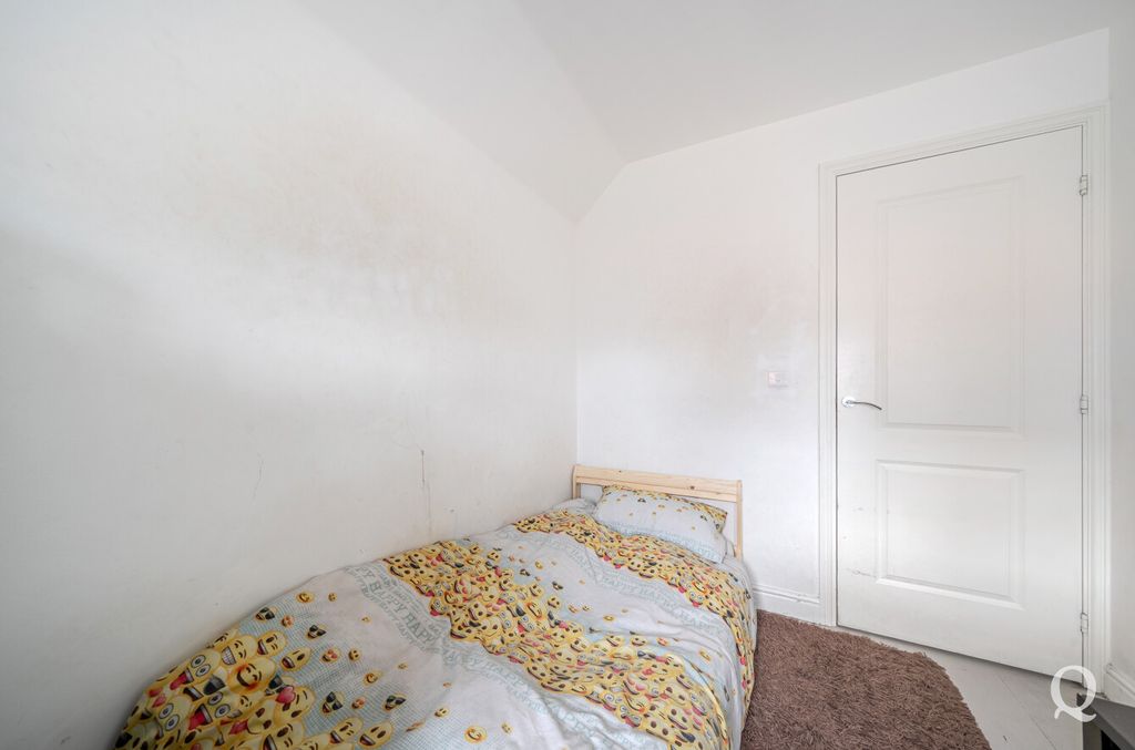 Additional image 13 of 3 bed end terrace house for saleParrett Avenue, Sittingbourne, Kent ME10