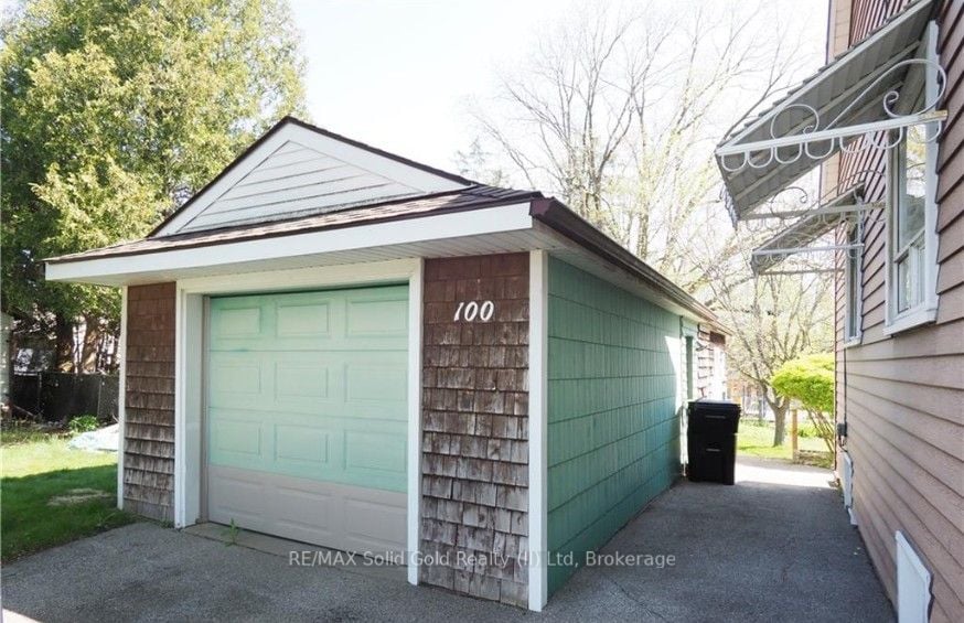 Additional image 4 of 100 North Drive N, Kitchener, ON, N2M 1K8