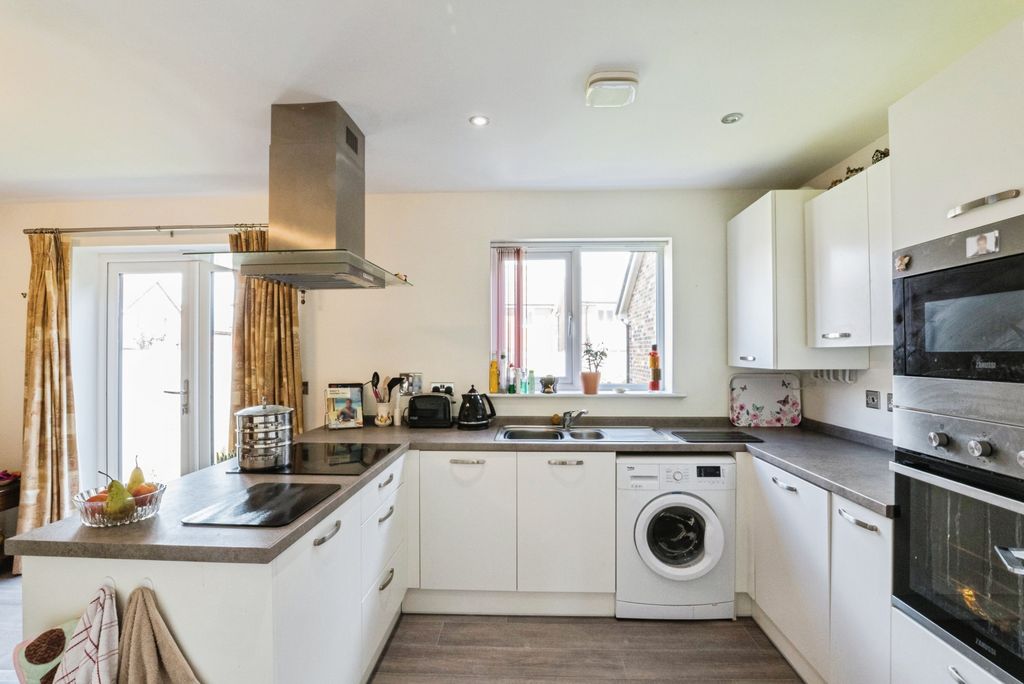 Additional image 6 of 3 bed detached house for saleGrebe Court, Preston PR4