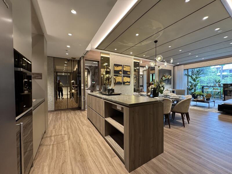 12 Clementi Avenue 1 photo 4
