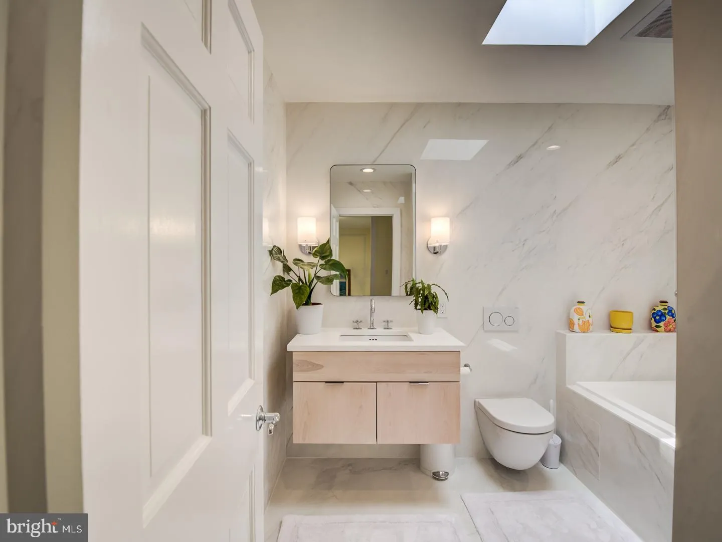 Additional image 132 of 3147 O Street NW, Washington, DC 20007