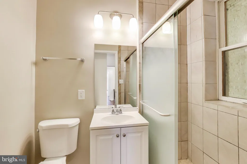 Additional image 12 of 1625 S Street NW Unit 1, Washington, DC 20009