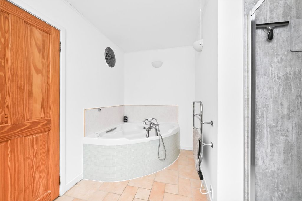 Additional image 14 of 3 bed semi-detached house for sale36 Bruce Crescent, Lerwick, Shetland ZE1
