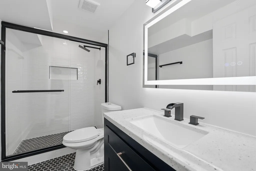 Additional image 15 of 129 Hamilton Street NW, Washington, DC 20011