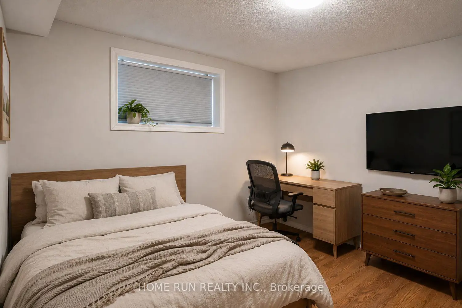 Additional image 12 of 313 Savard Avenue