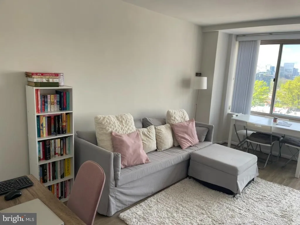 Additional image 58 of 922 24th Street NW Unit 711, Washington, DC 20037