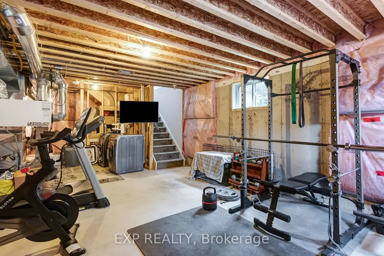 Additional image 18 of 688 Dunn Avenue