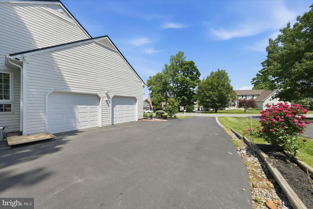 24 Arizona State Drive, Newark, DE 19713