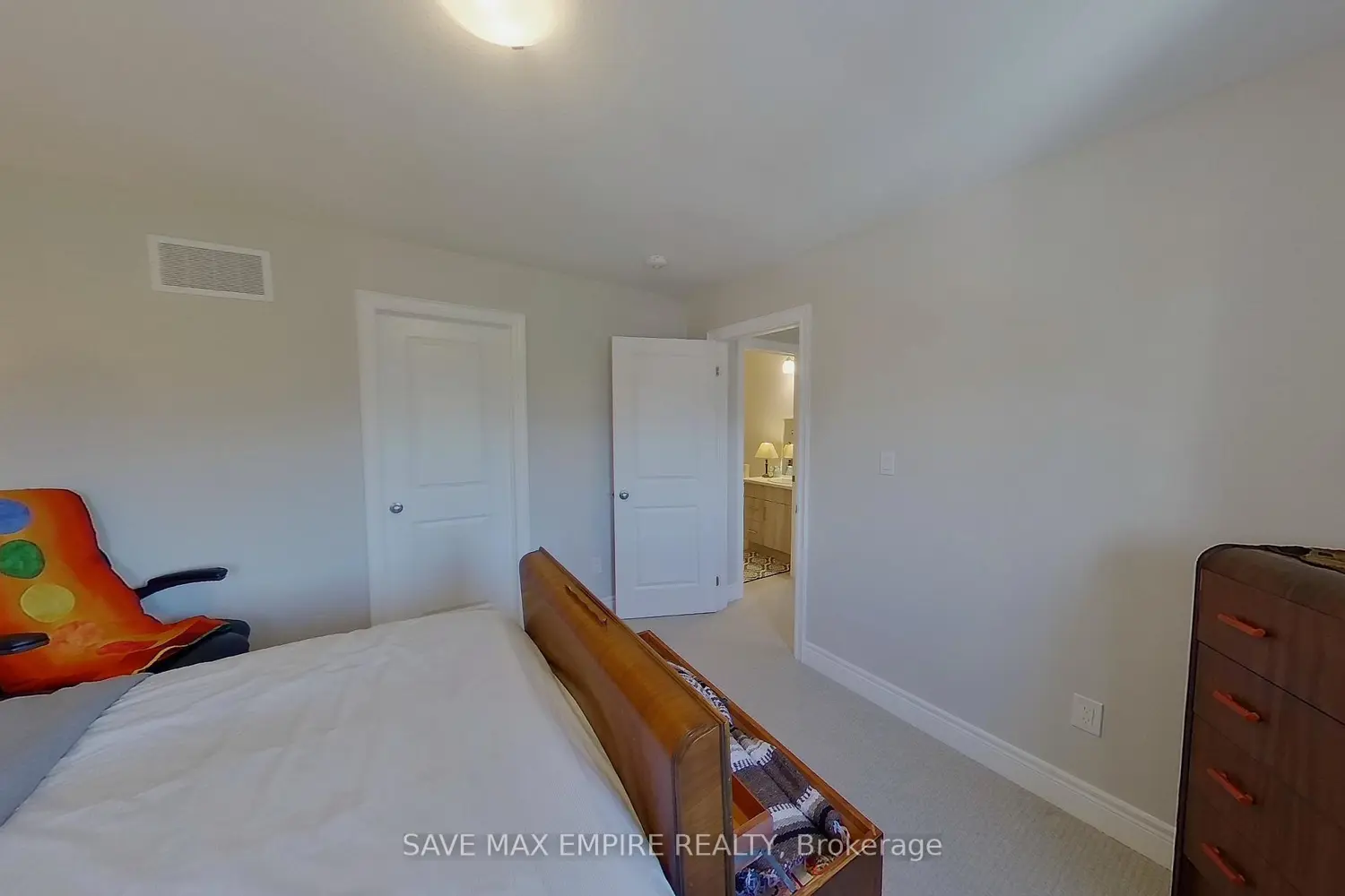 Additional image 15 of 435 Williams Crescent