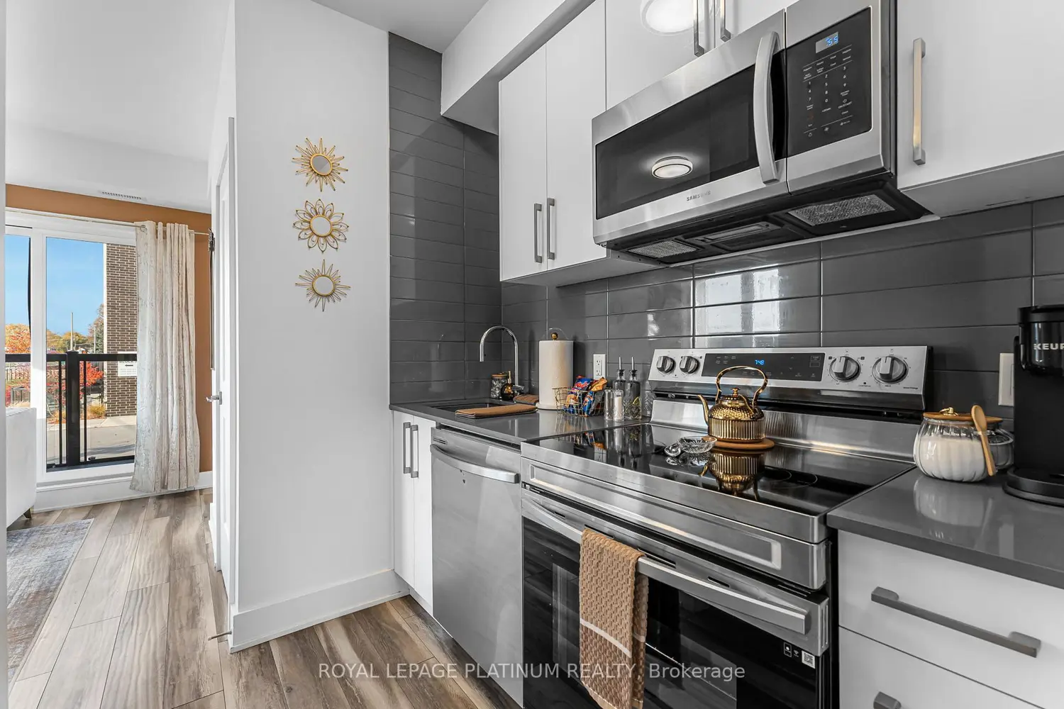 Additional image 13 of 6065 Mcleod Road 213