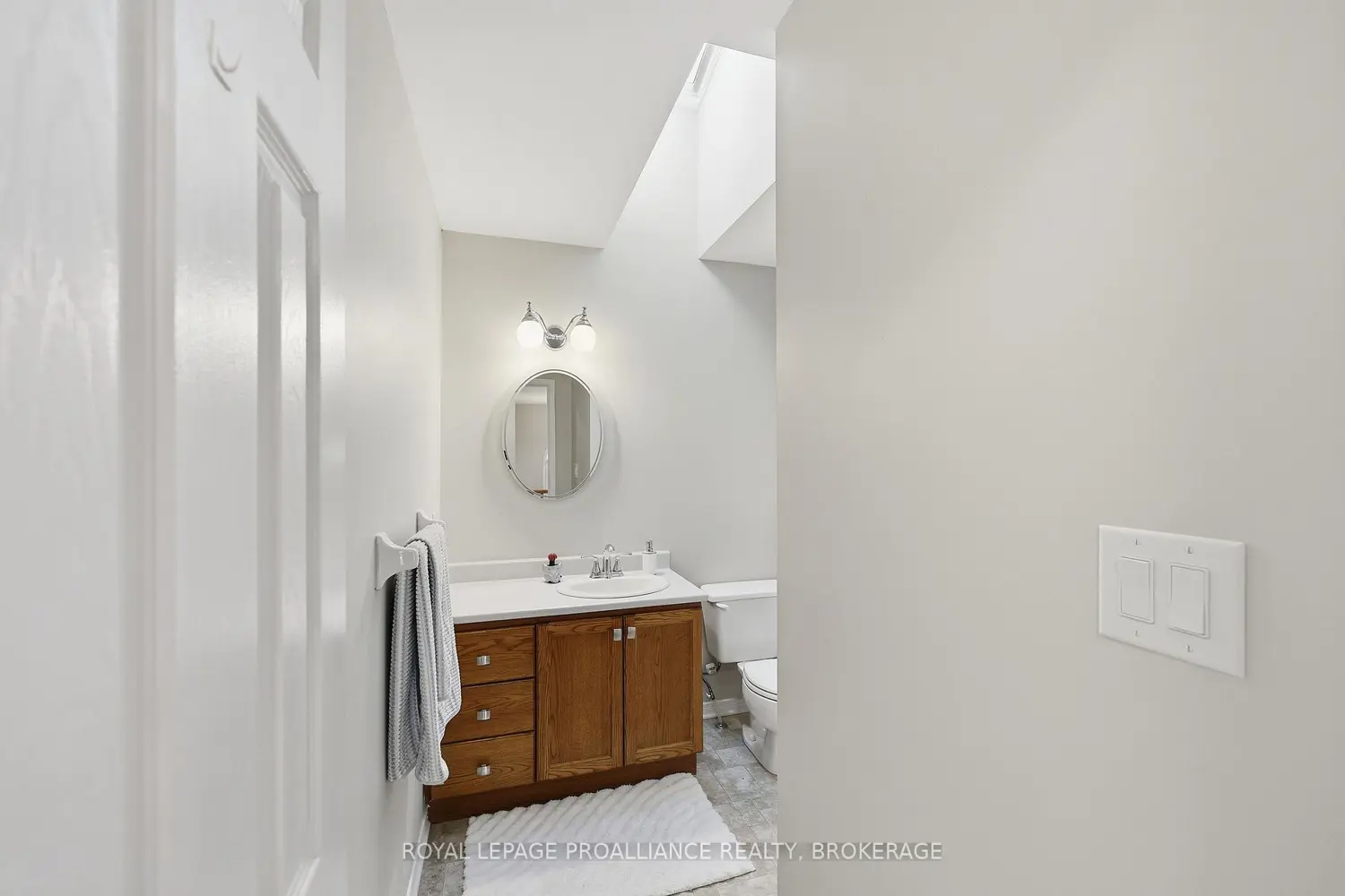 Additional image 3 of 1380 Fisher Crescent