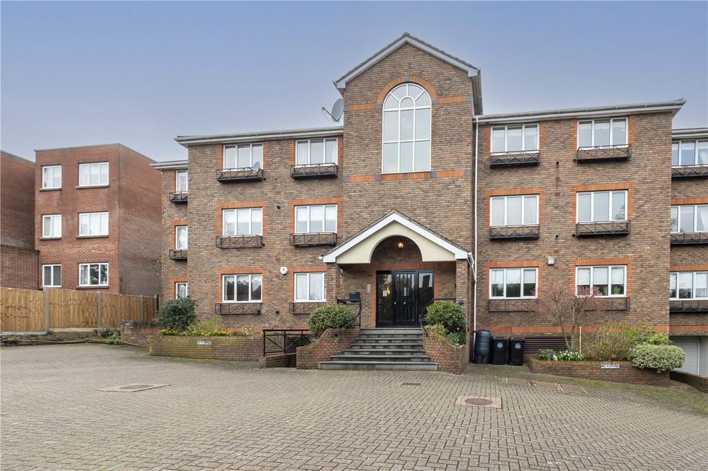 Additional image 14 of 2 bed flat for saleOatlands Drive, Weybridge, Surrey KT13