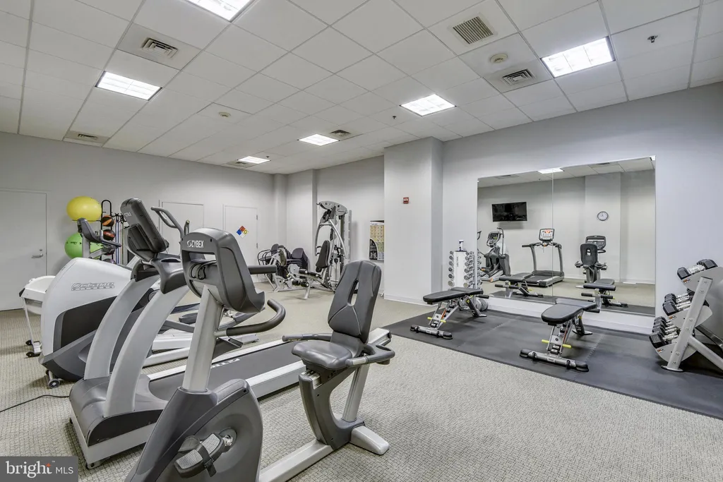 Additional image 16 of 675 E Street NW Unit 250, Washington, DC 20004