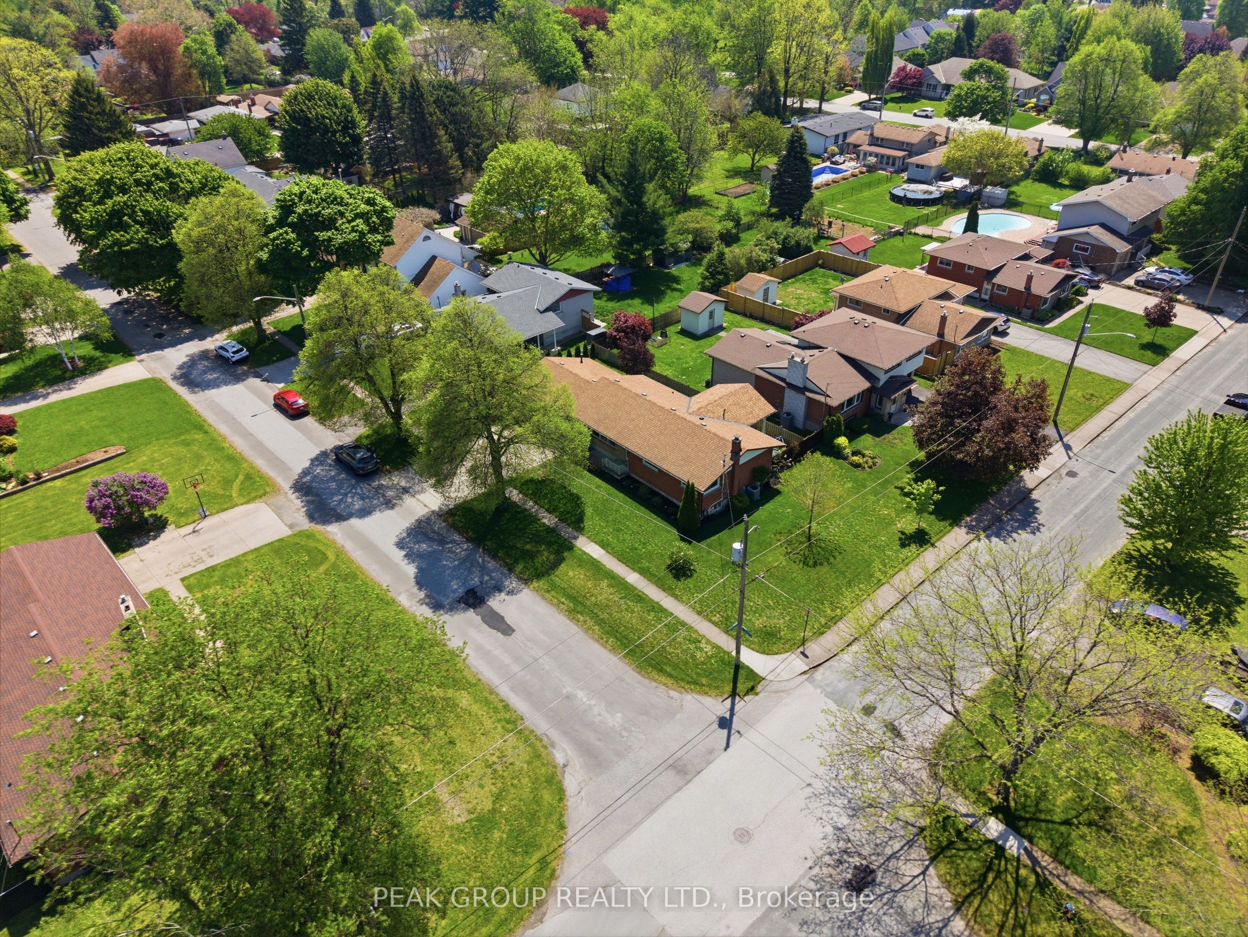 Additional image 3 of 6408 Gore Street, Niagara Falls, ON, L2J 1X8