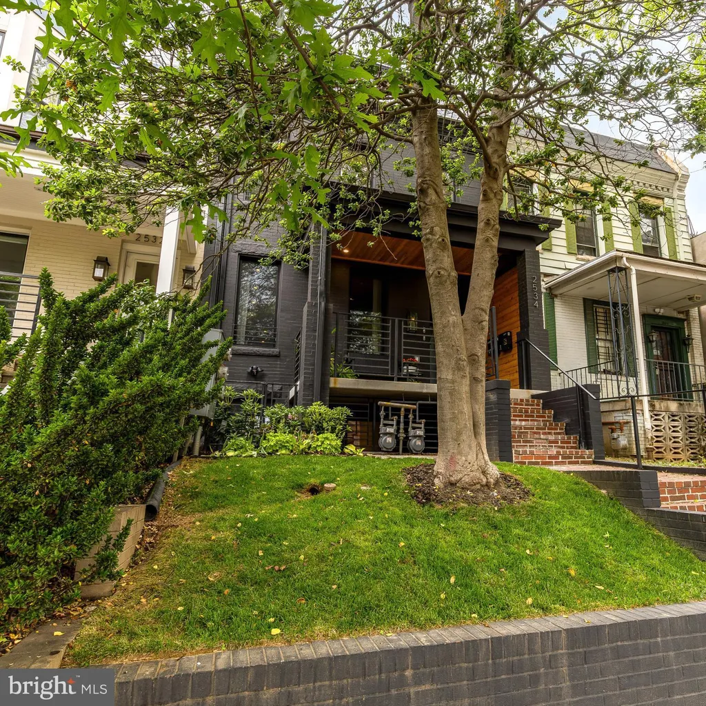 Additional image 44 of 2534 11th Street NW Unit 2, Washington, DC 20001