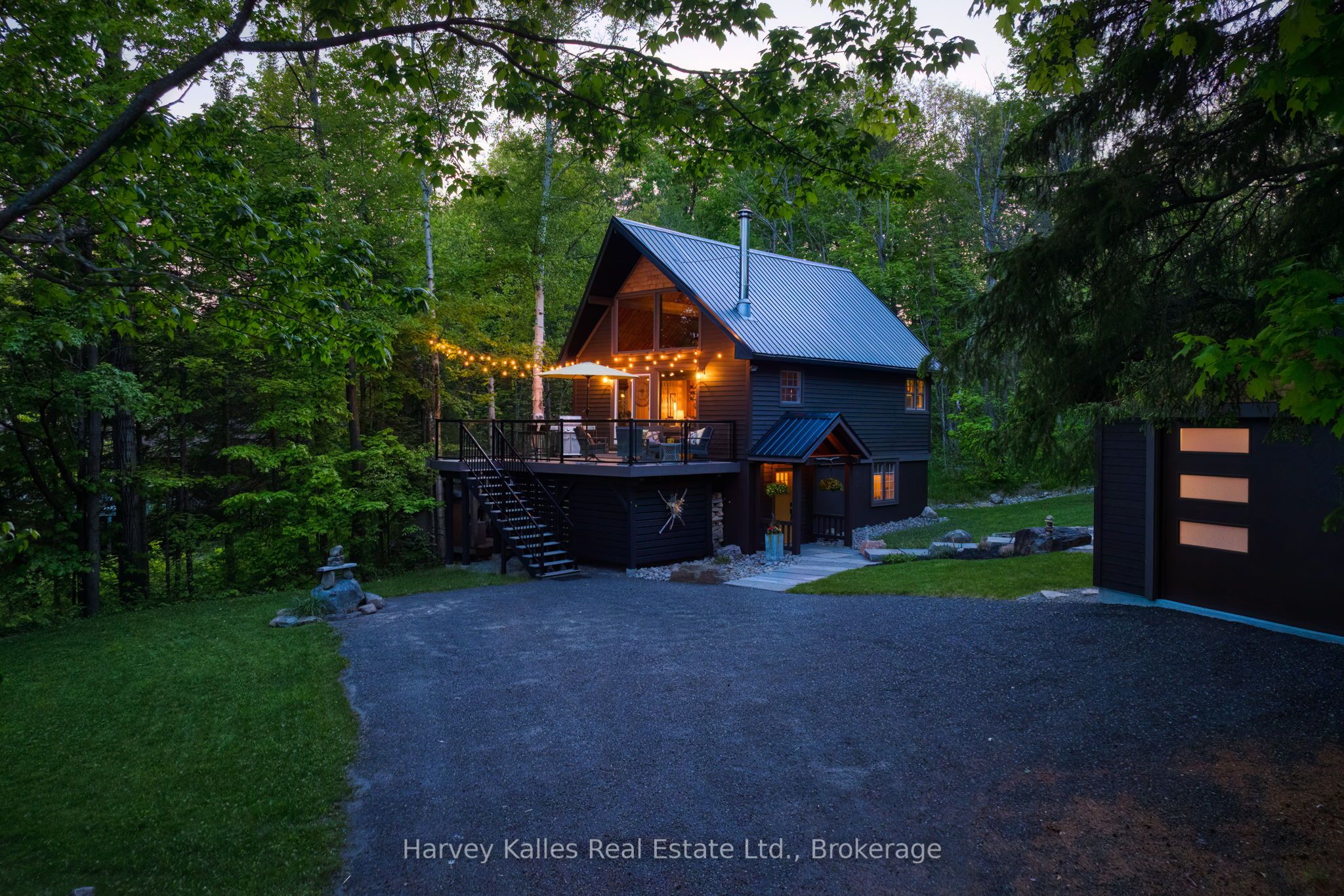 Additional image 2 of 157 Chalet Crescent, Huntsville, ON, P1H 1A8