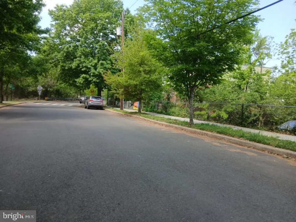 Additional image 4 of 5814 Clay Street NE, Washington, DC 20019