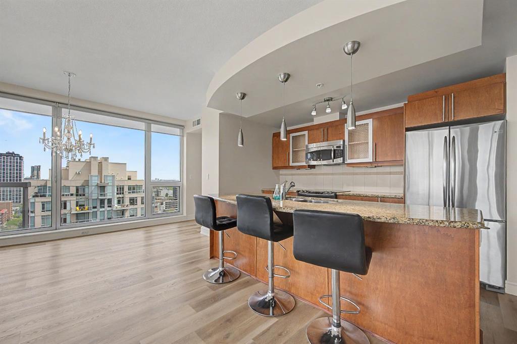 Additional image 6 of 1900-817 15 Avenue SW, Calgary, AB, T2R 0H8