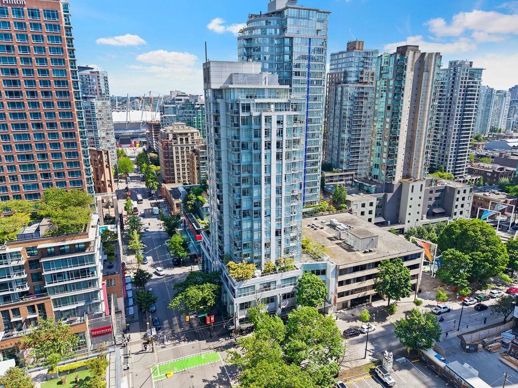 607-480 Robson Street, Vancouver, BC, V6B 1S1