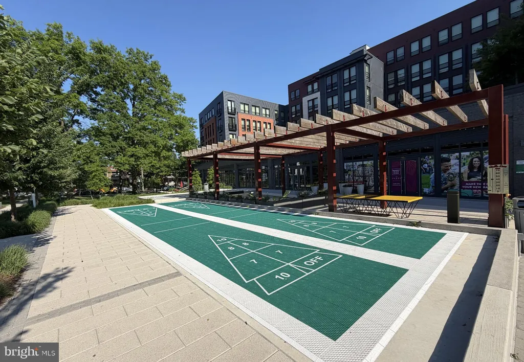 Additional image 35 of 6121 14th Street NW, Washington, DC 20011