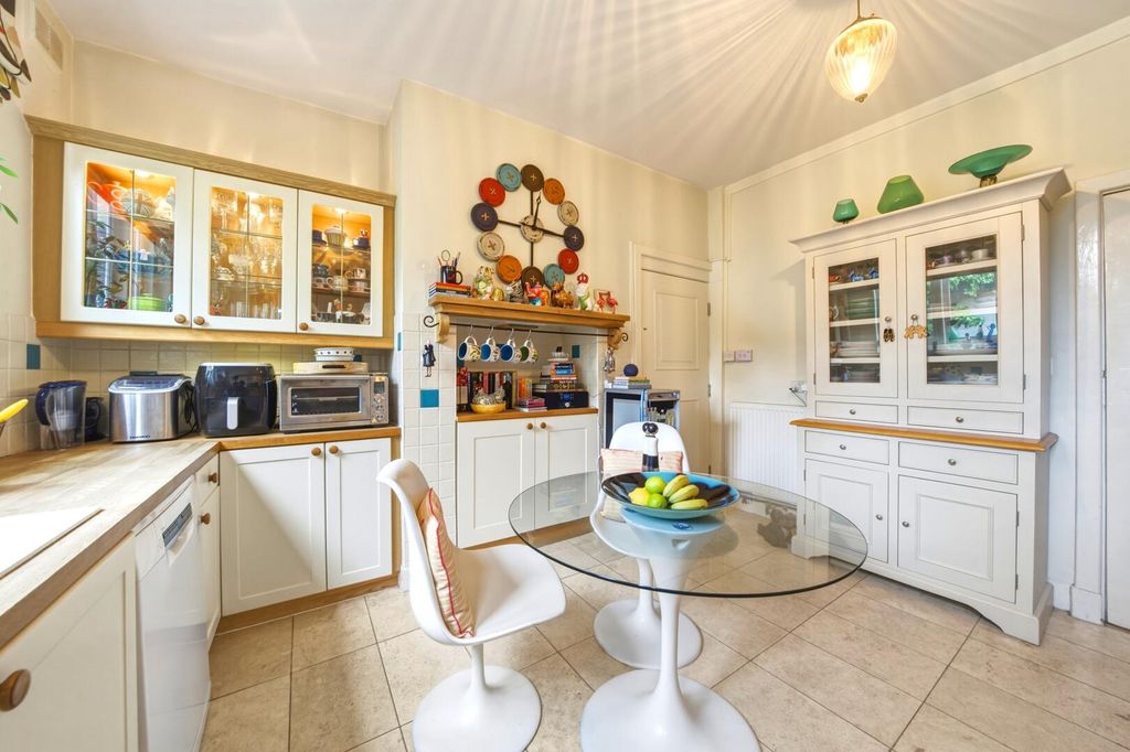 Additional image 11 of 3 bed flat for saleLucknow Avenue, Nottingham NG3