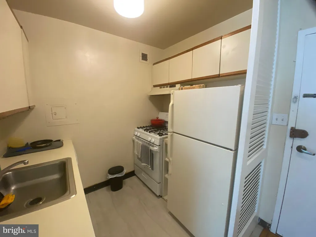 Additional image 5 of 2030 F Street NW Unit 410, Washington, DC 20006