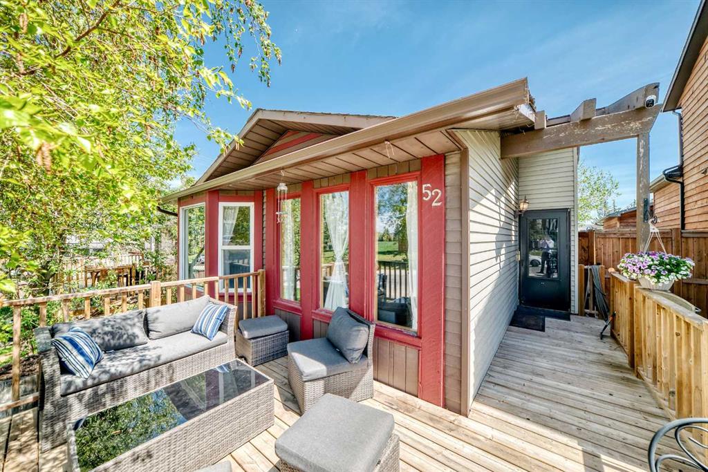 Additional image 2 of 52 Beacham Road NW, Calgary, AB, T3K 1S4