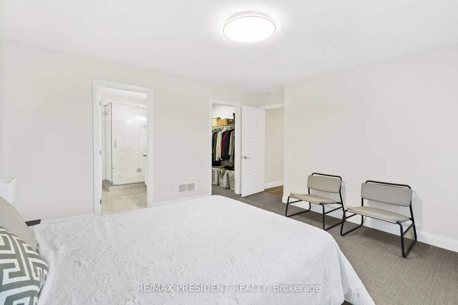 Additional image 14 of 191 Foxborough Place