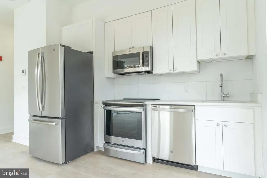 Additional image 4 of 5301 Connecticut Avenue NW Unit 304, Washington, DC 20015