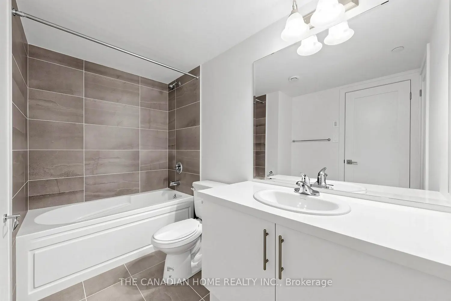 Additional image 17 of 55 Romilly Avenue 20