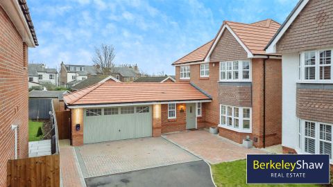 Hollow Drive, Thornton, Liverpool L23
