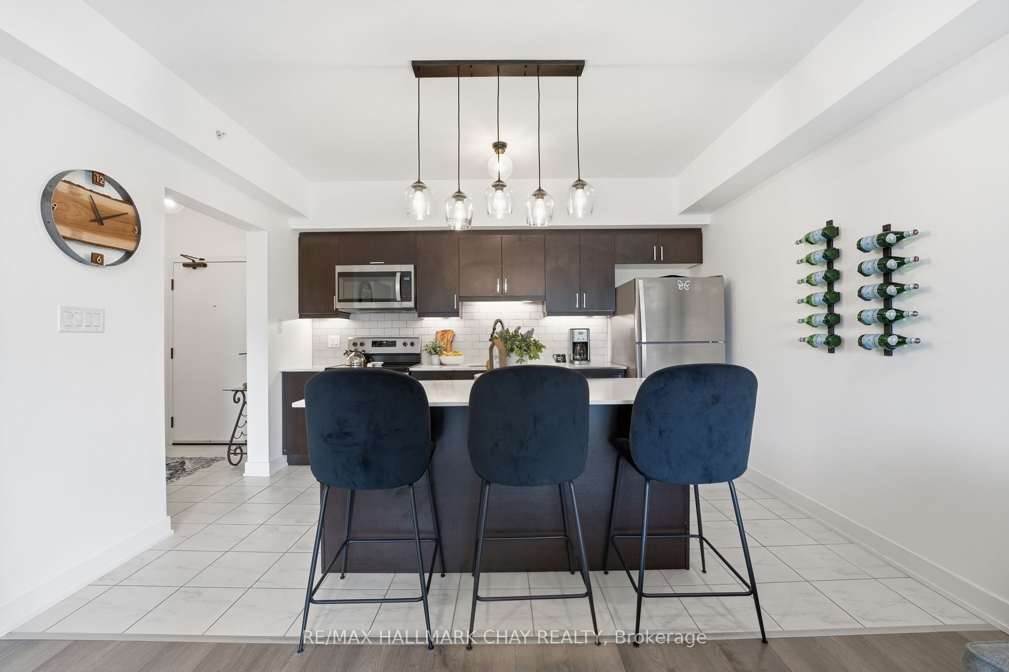 Additional image 4 of 406-5 Chef Lane, Barrie, ON, L9J 0J8