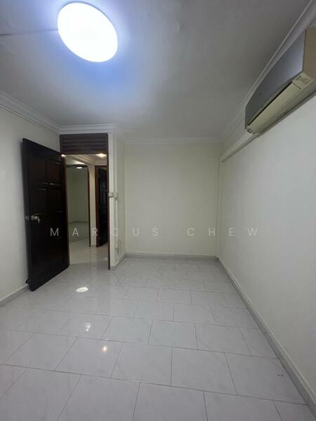 Additional image 3 of 335 Woodlands Street 32