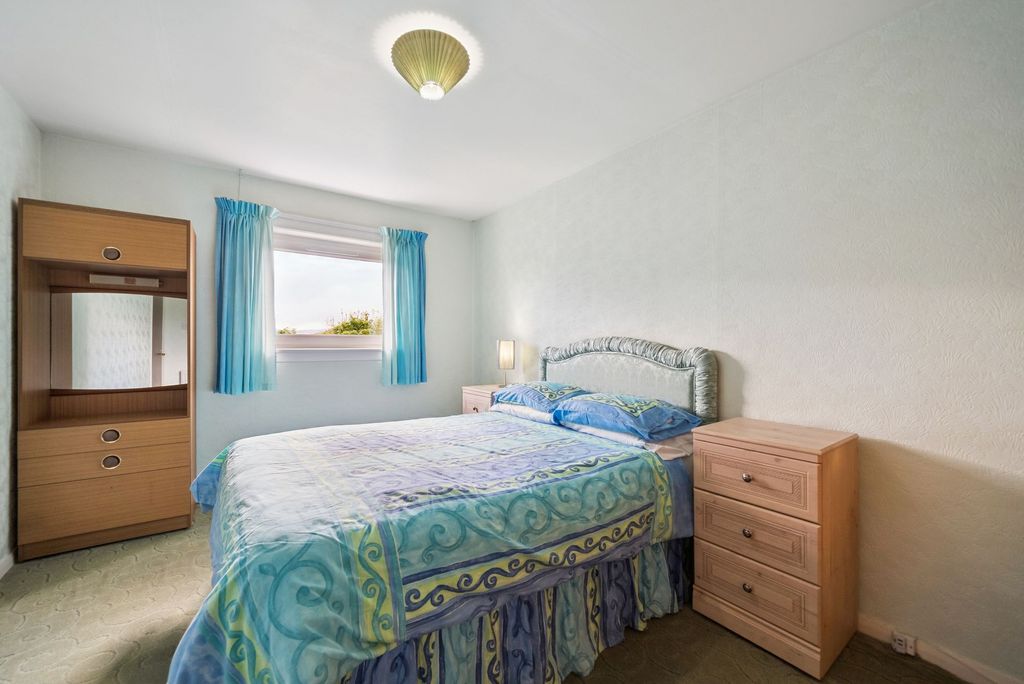 Additional image 16 of 3 bed semi-detached house for sale35 Craigrownie Gardens, Kilcreggan G84
