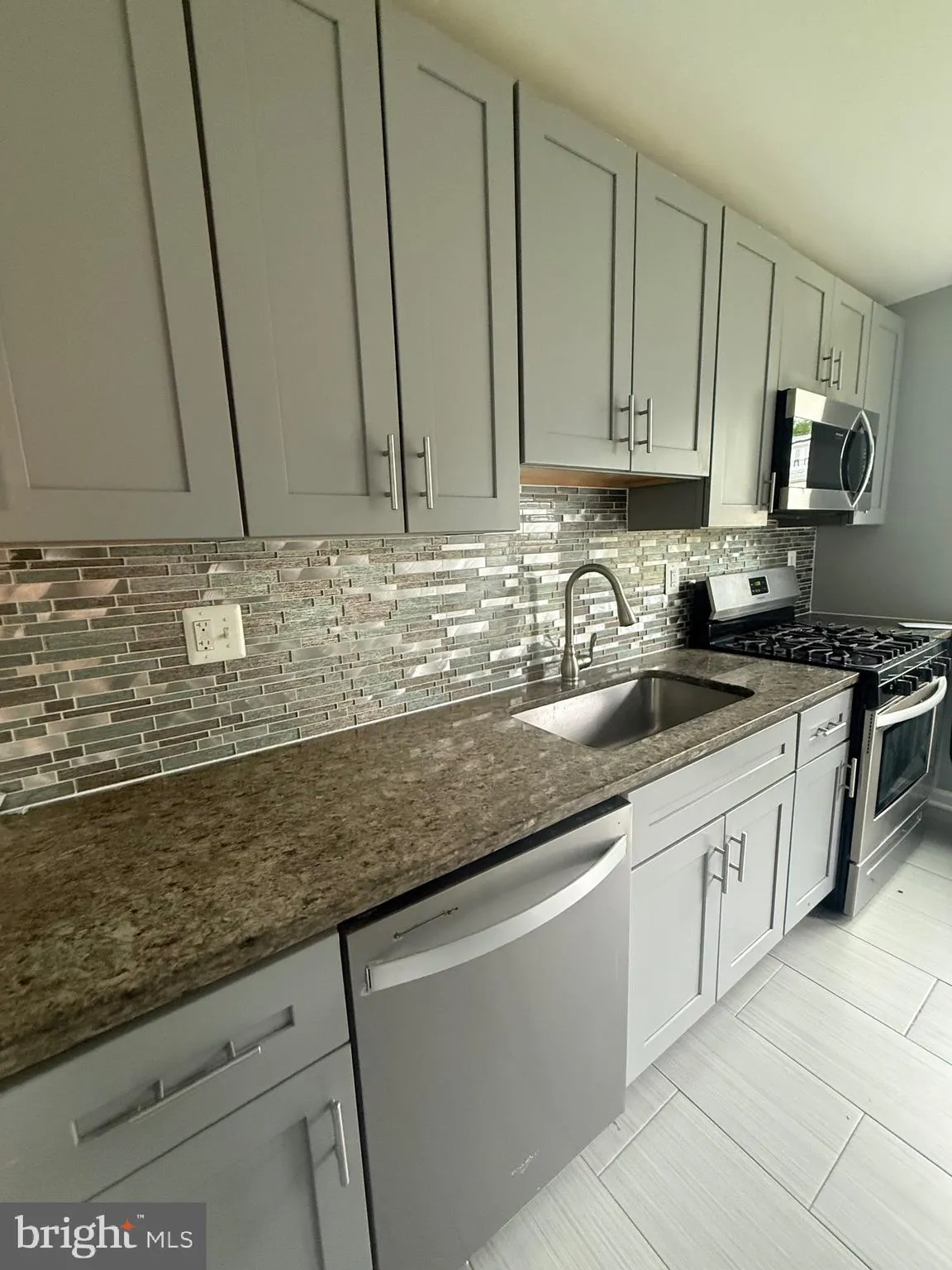 Additional image 51 of 3010 V Place SE, Washington, DC 20020