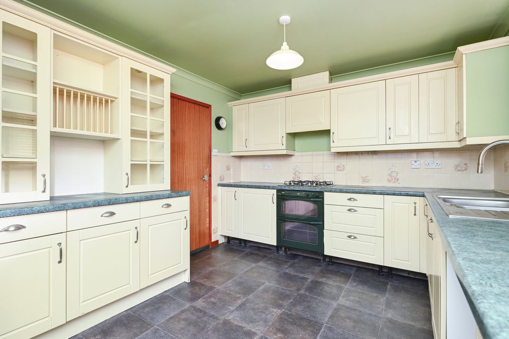 Additional image 8 of 2 bed bungalow for saleHarley Street, Scalloway, Shetland ZE1