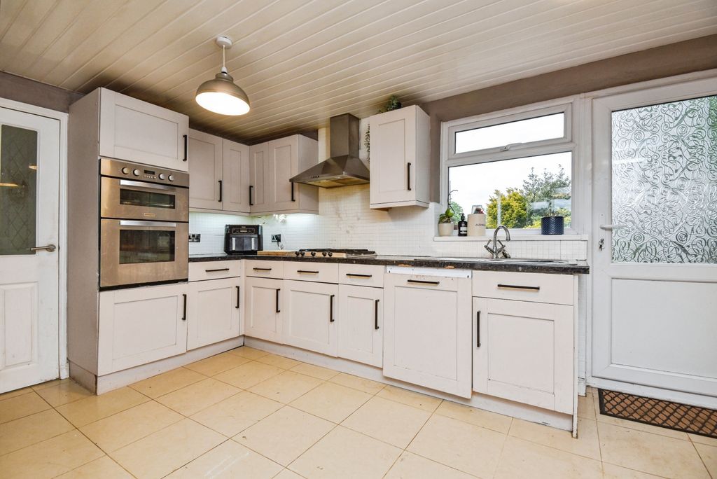 Additional image 9 of 3 bed end terrace house for salePenny Stone Road, Lancaster LA2