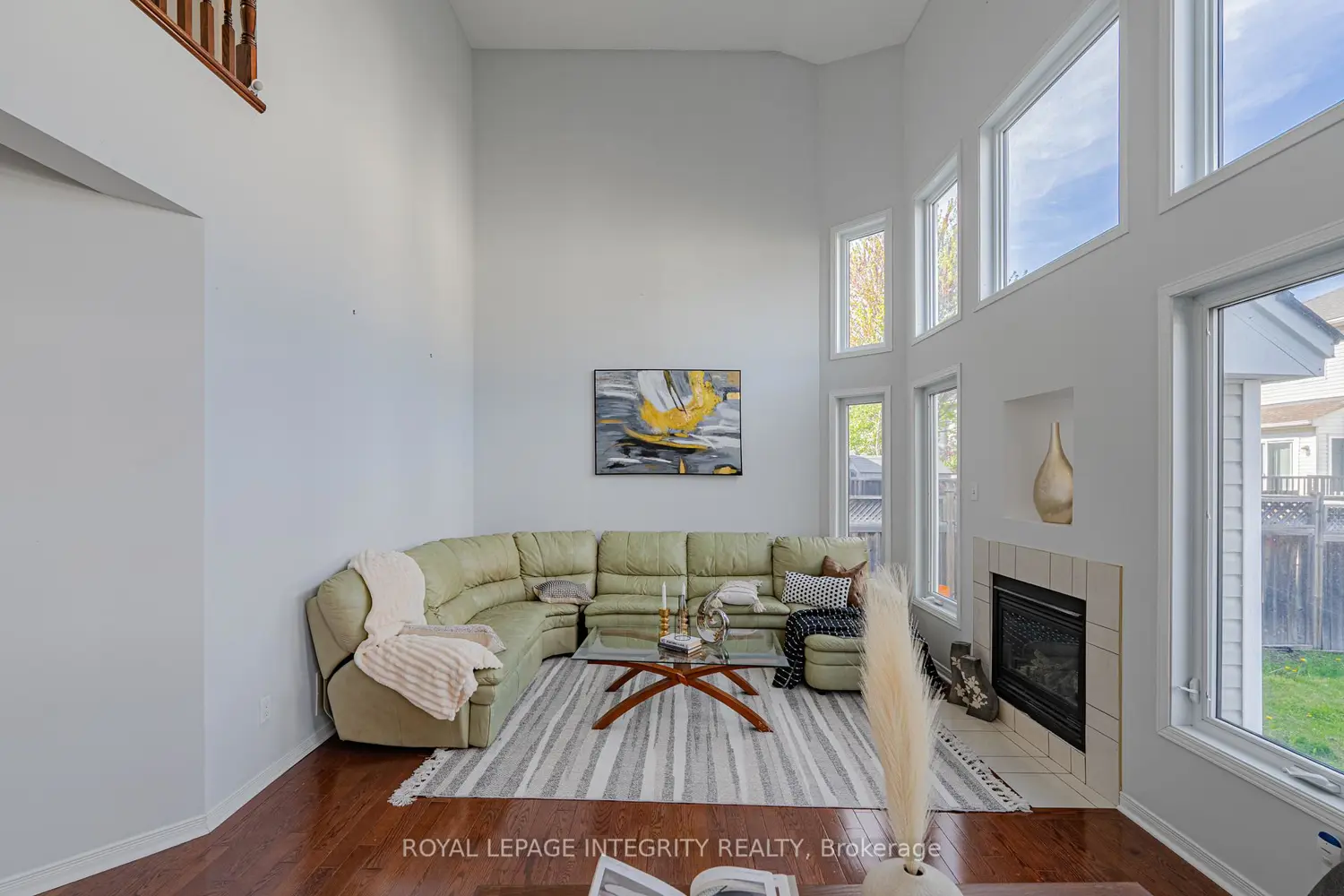 102 Whitestone Drive photo 4