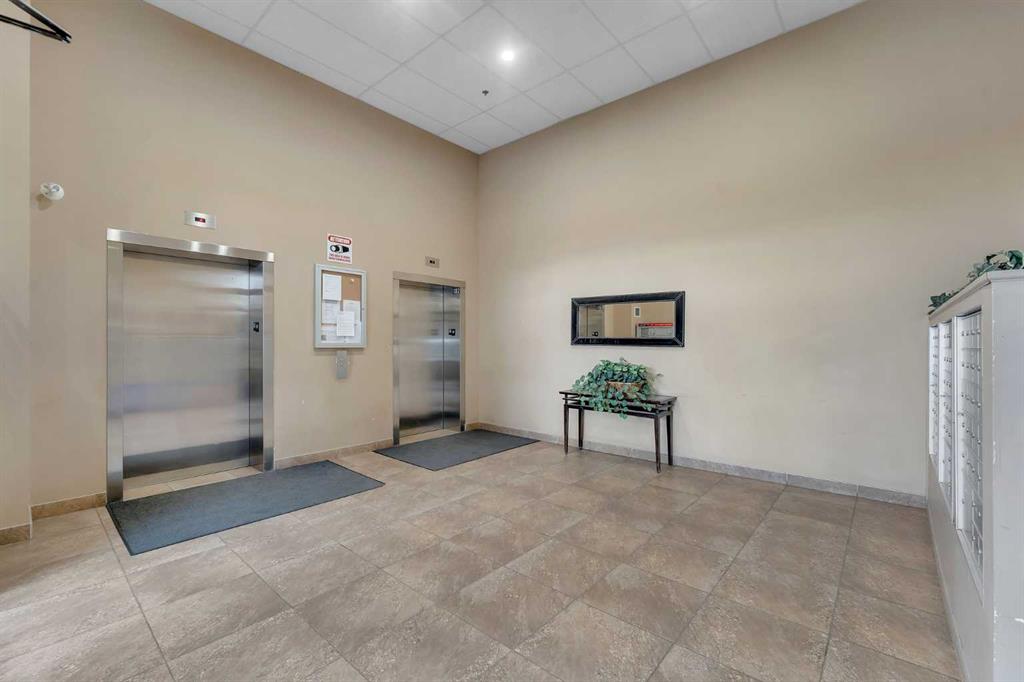 Additional image 6 of 401-1727 54 Street SE, Calgary, AB, T2A 1B7