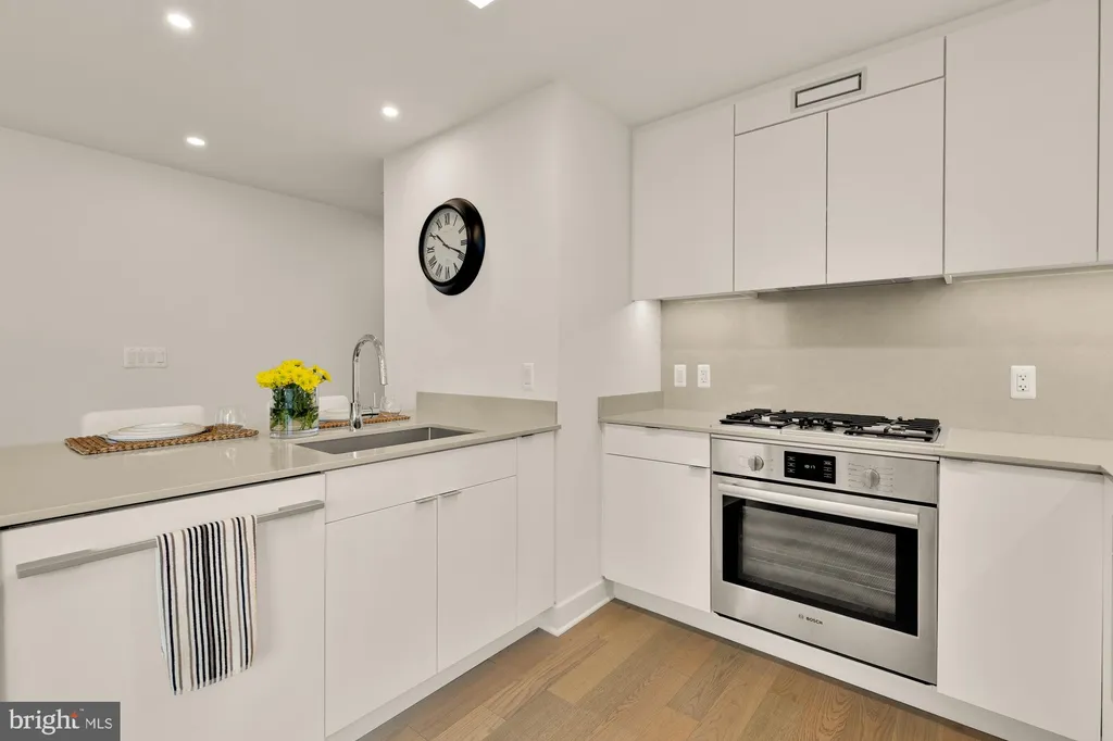 Additional image 20 of 37 L Street SE Unit 507, Washington, DC 20003
