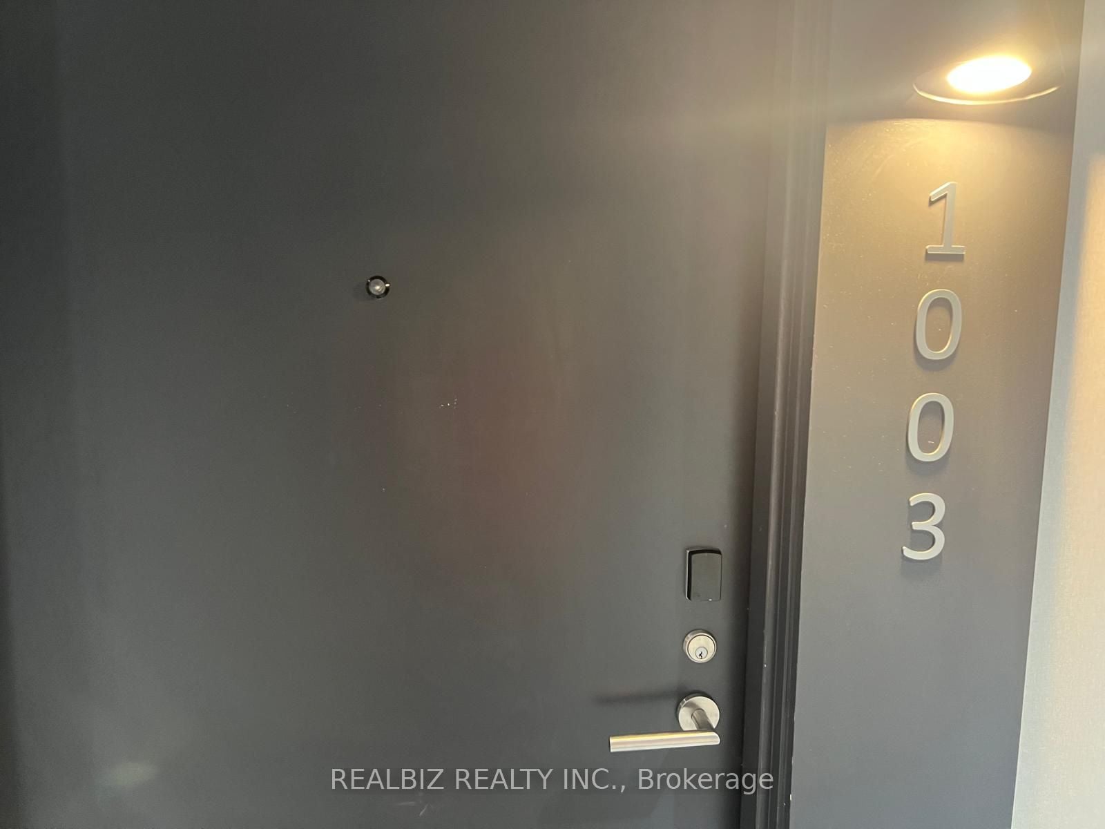 Additional image 2 of 1003-180 Front Street, Toronto, ON, M5A 0A9