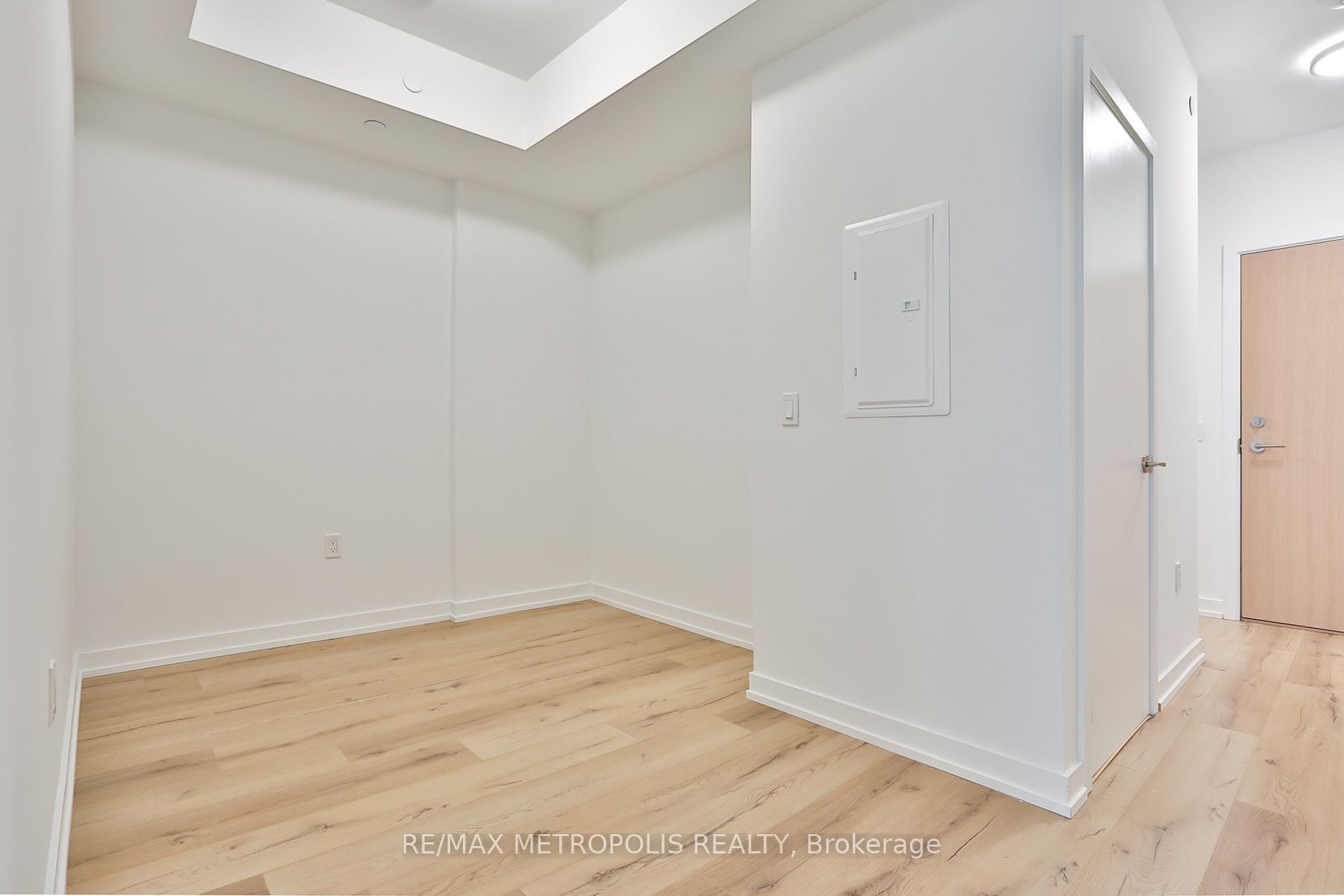 Additional image 6 of 412-1195 The Queensway N/a, Toronto, ON, M8Z 0H1