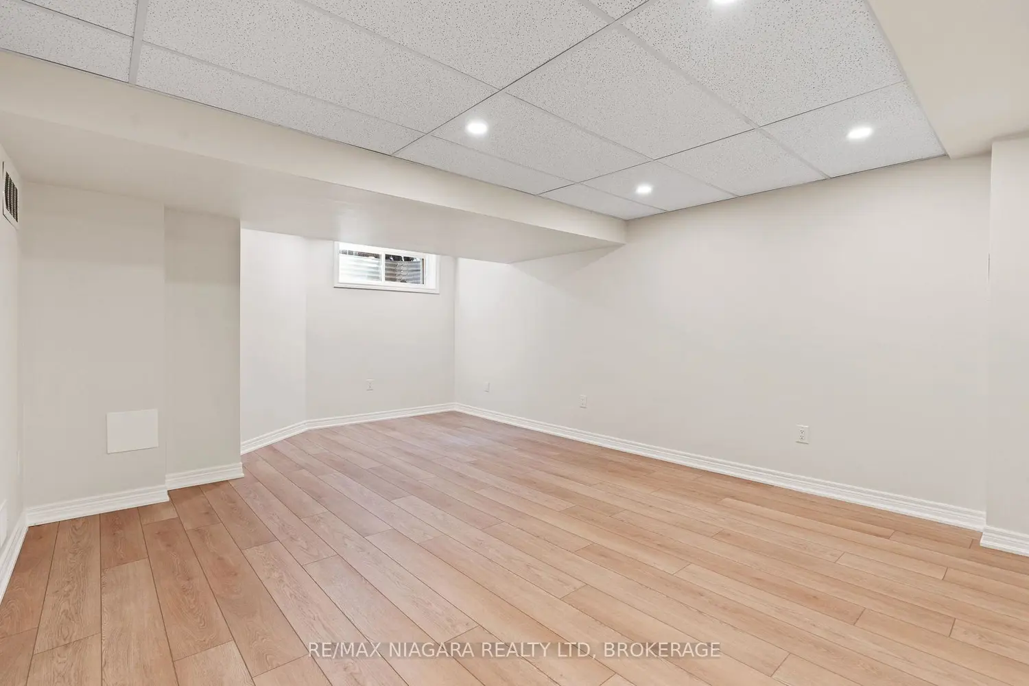 Additional image 15 of 5200 Dorchester Road 3