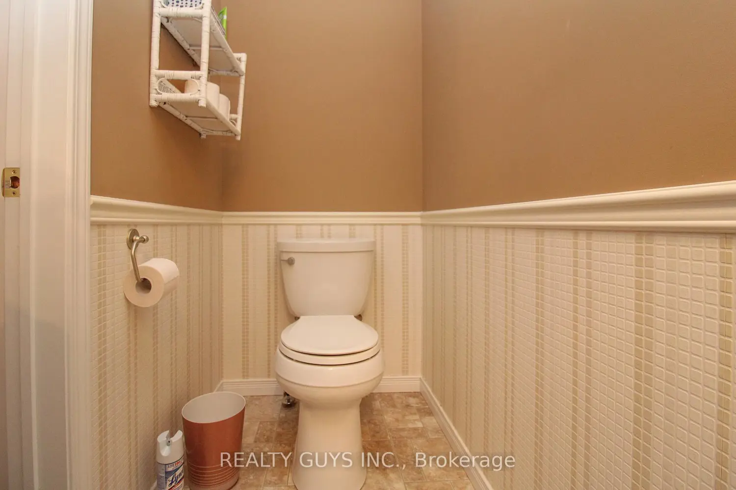 Additional image 14 of 909 Wentworth Street Unit #6