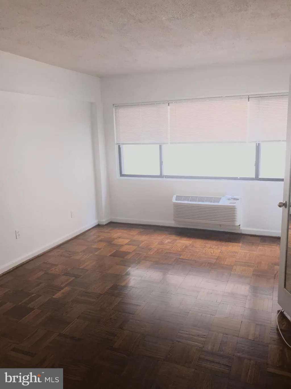 Additional image 5 of 2141 I Street NW Unit 813, Washington, DC 20037
