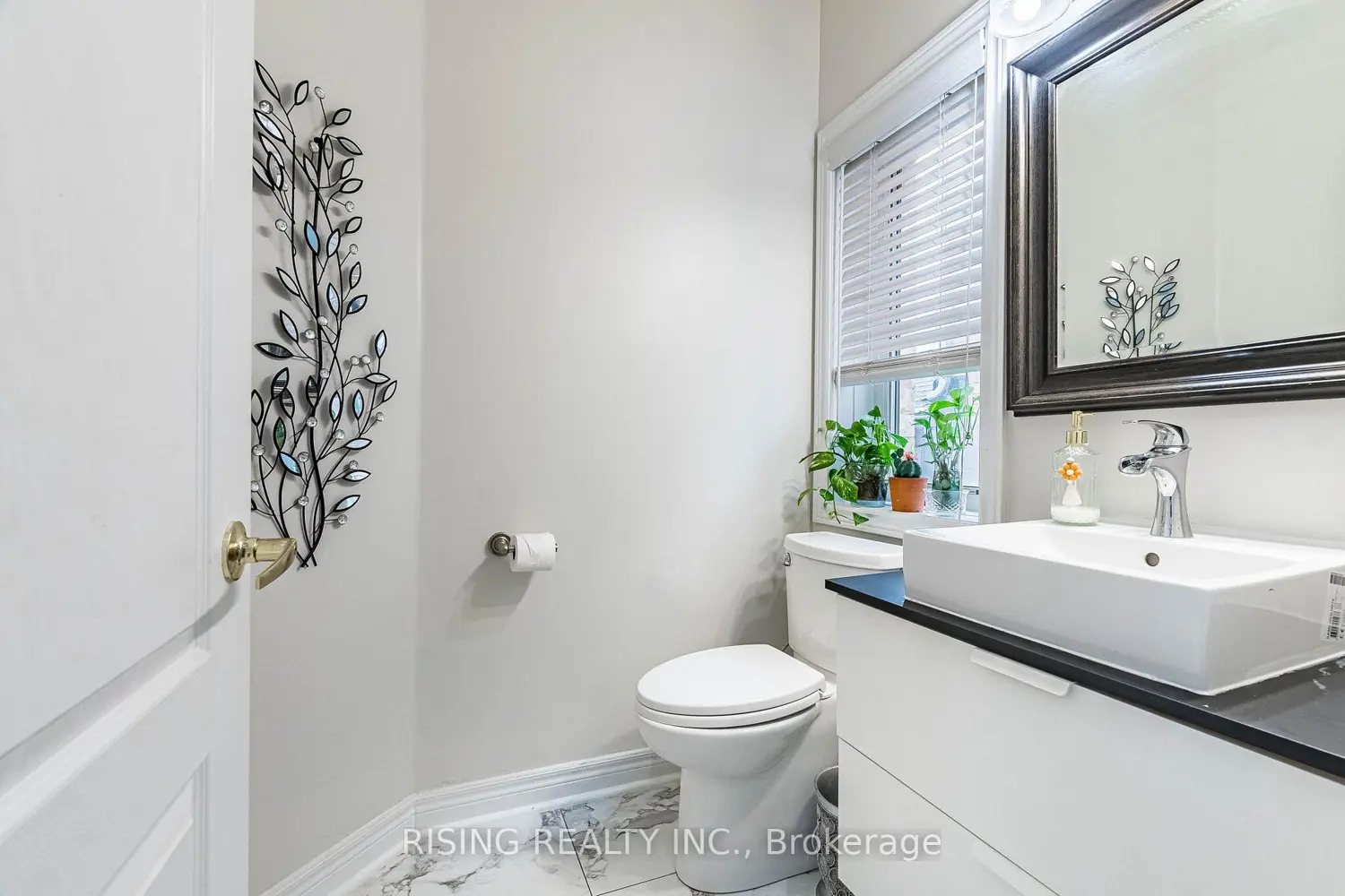 Additional image 9 of 33 Seastar Road