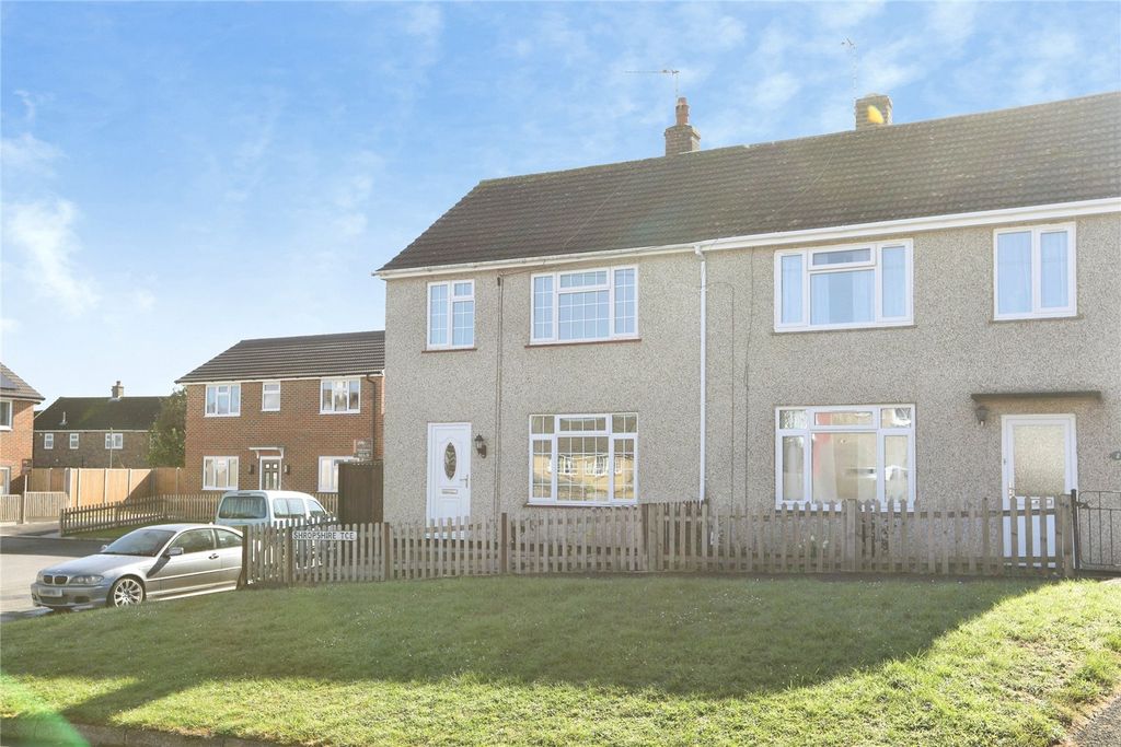 3 bed end terrace house for saleShropshire Terrace, Maidstone, Kent ME15