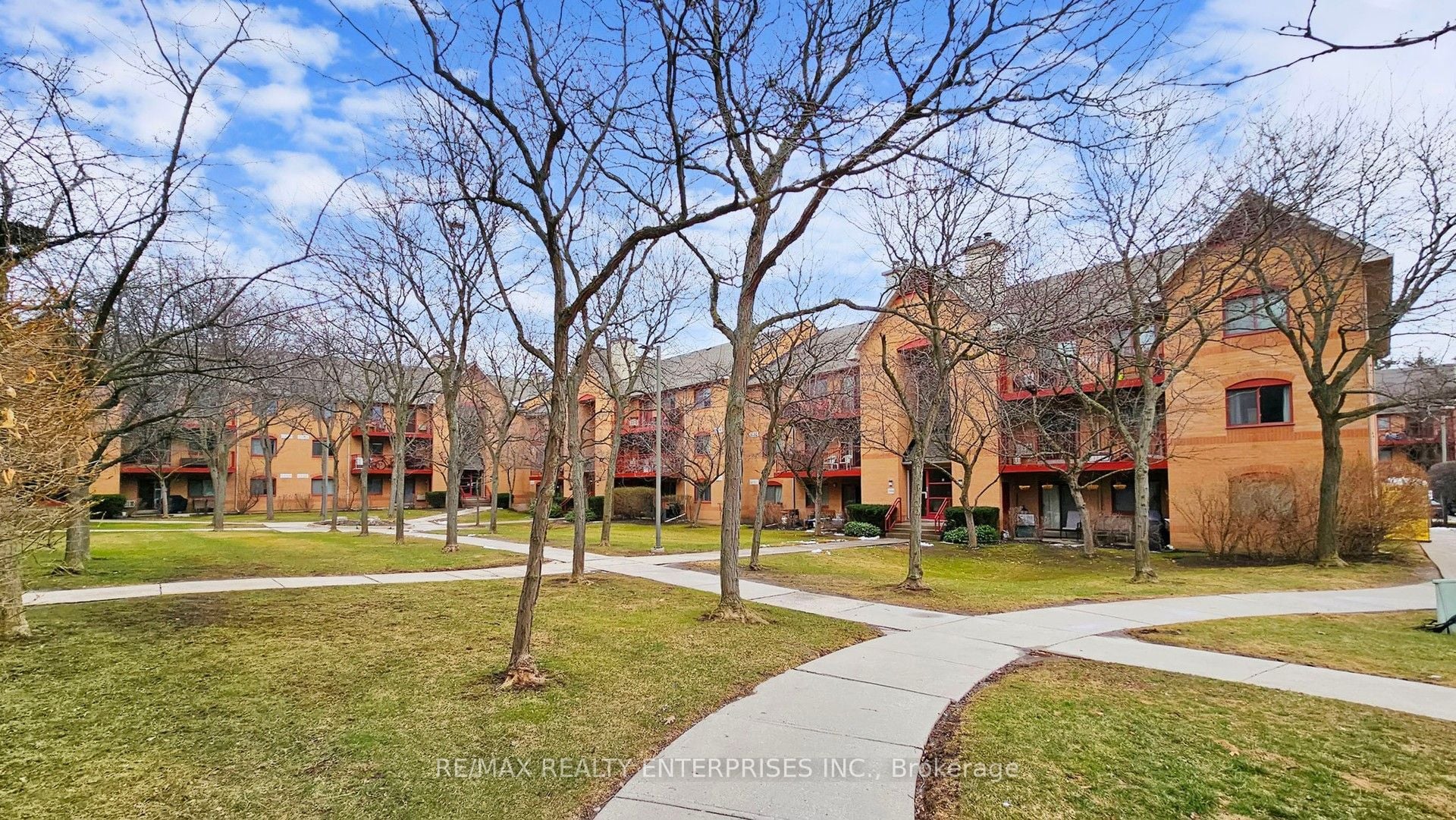 814-1508 Pilgrims Way, Oakville, ON, L6M 3H1