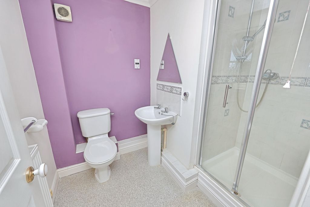 Additional image 12 of 5 bed detached house for salePym Close, Norwich NR7