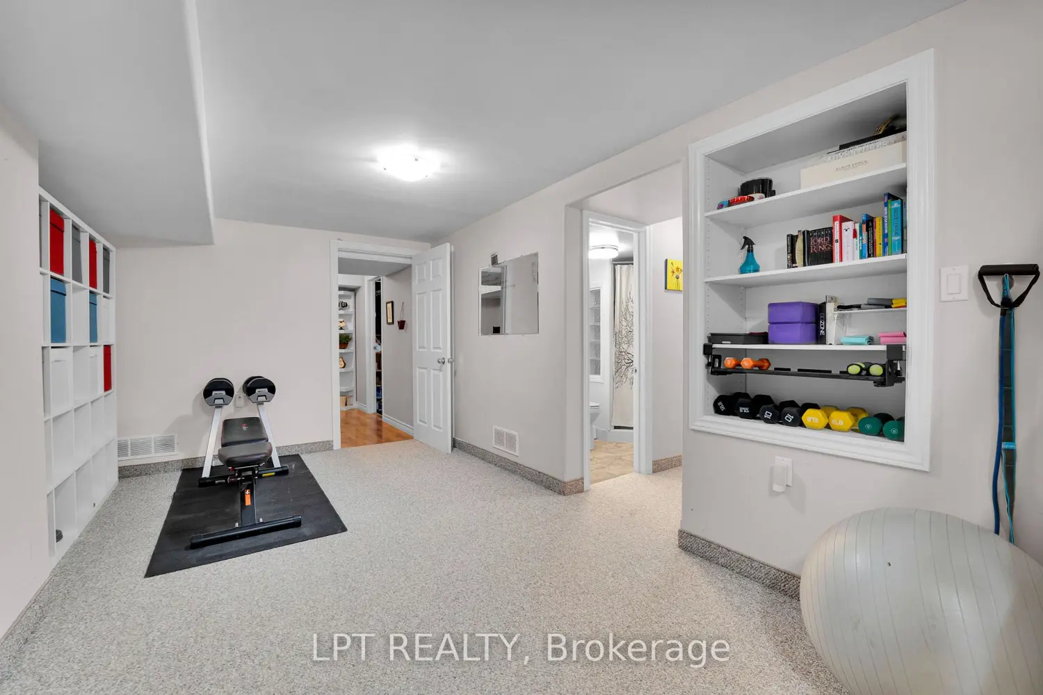 804 Hauteview Drive photo 4
